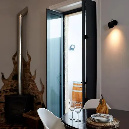 Pereiras House Of Charm - Downtown *