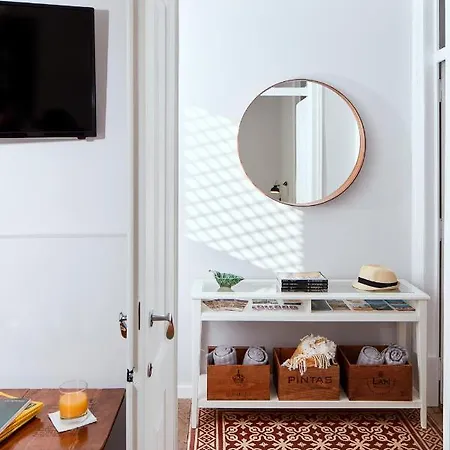Pereiras House Of Charm - Downtown Apartment