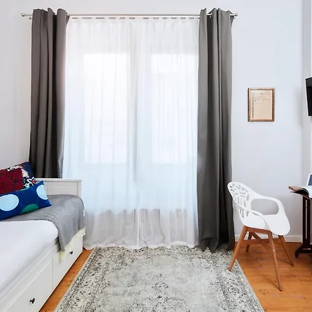 Pereiras House Of Charm - Downtown Apartment *